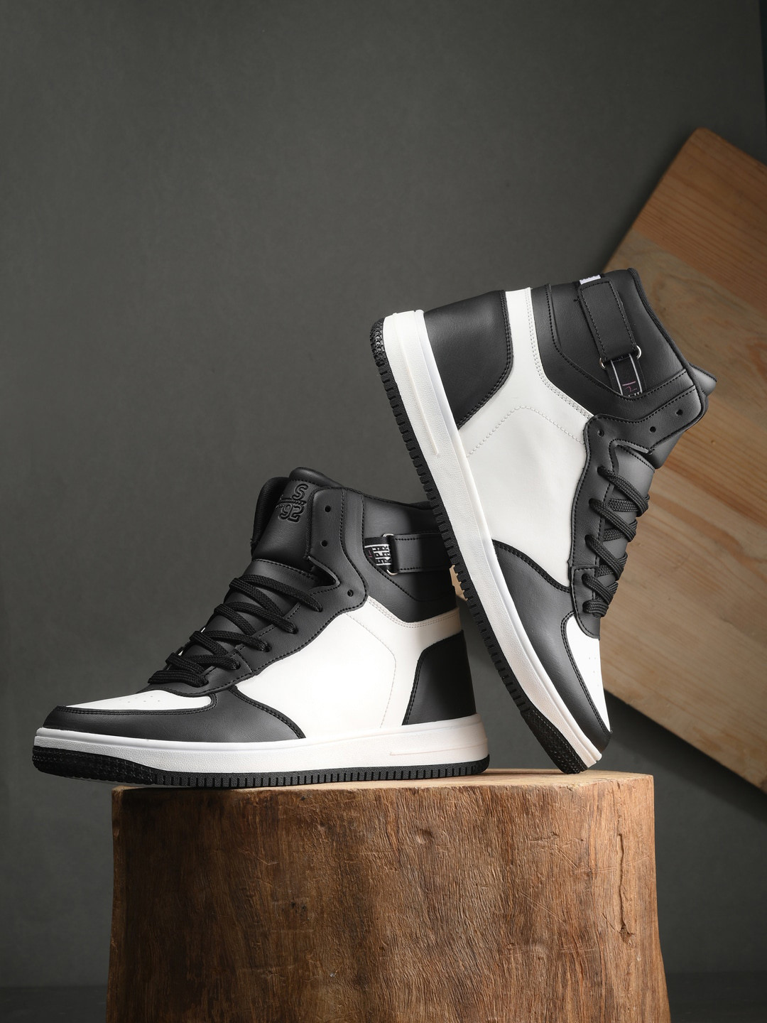 SPYKAR Men Colourblocked High-Top Contrast Sole Lace-Ups Sneakers