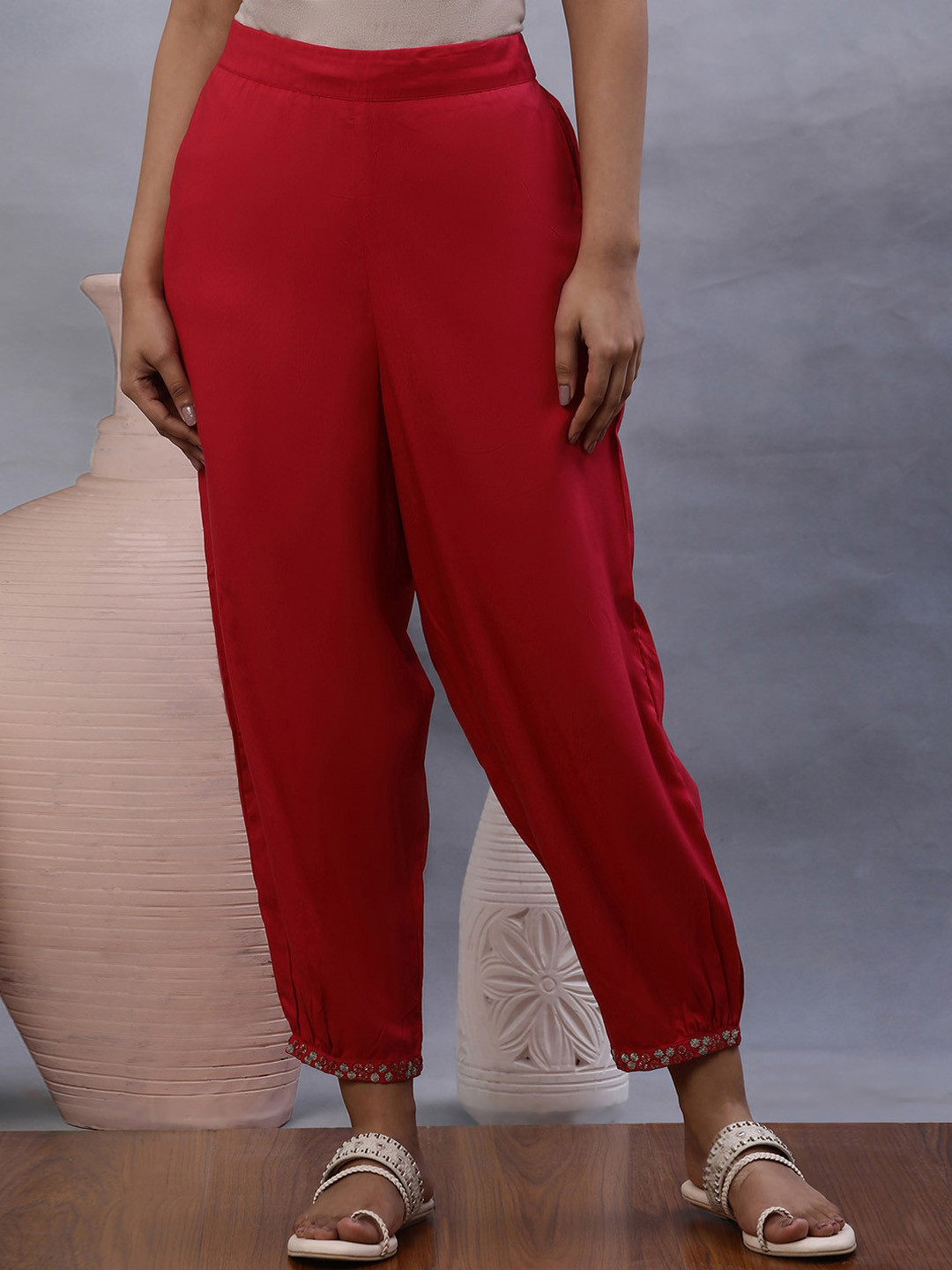 W Women Loose Fit Trouser
