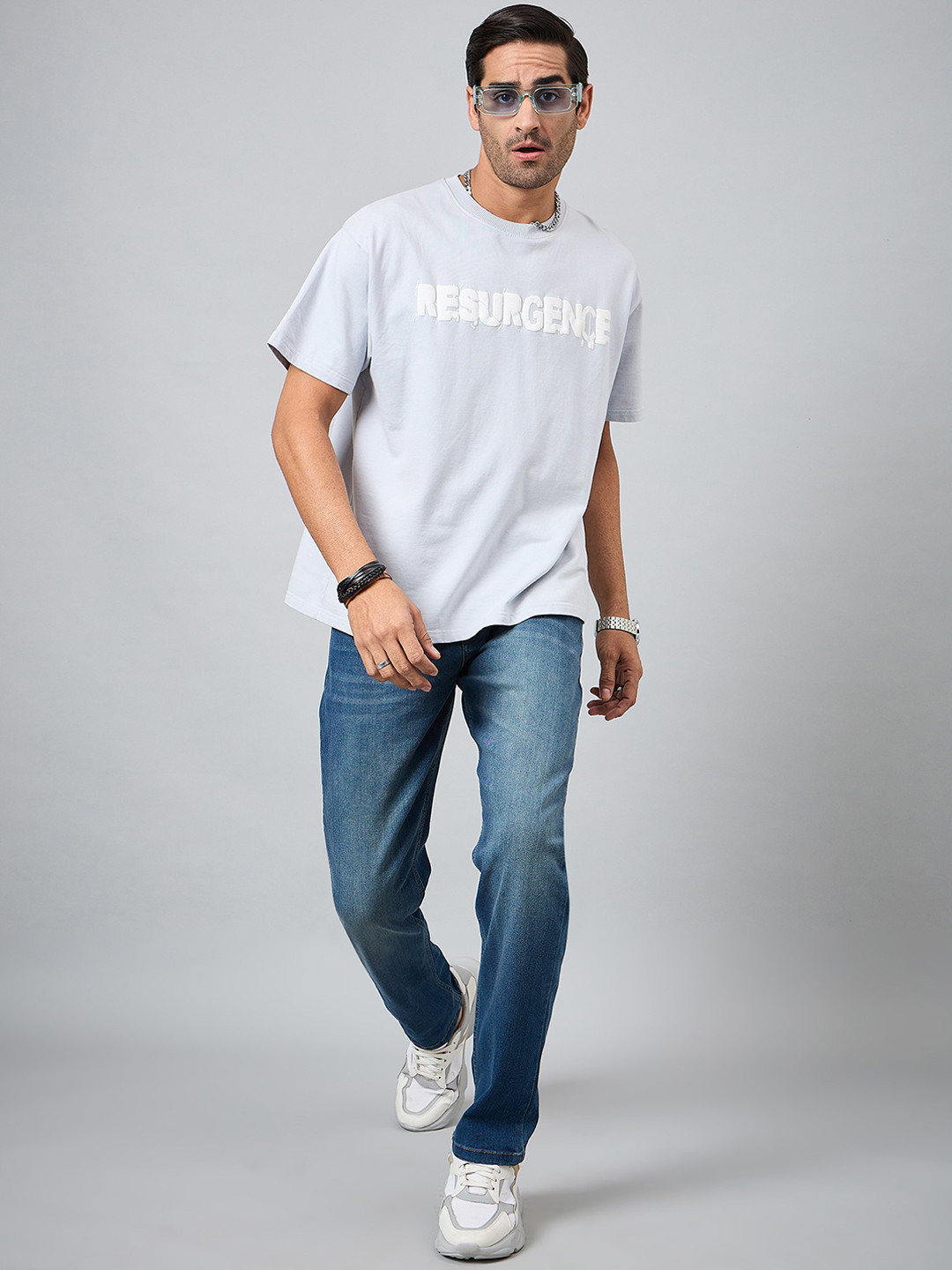 The Roadster Lifestyle Co.Men Jean Blue Slim-Fit Heavy Fade Stretchable Jeans