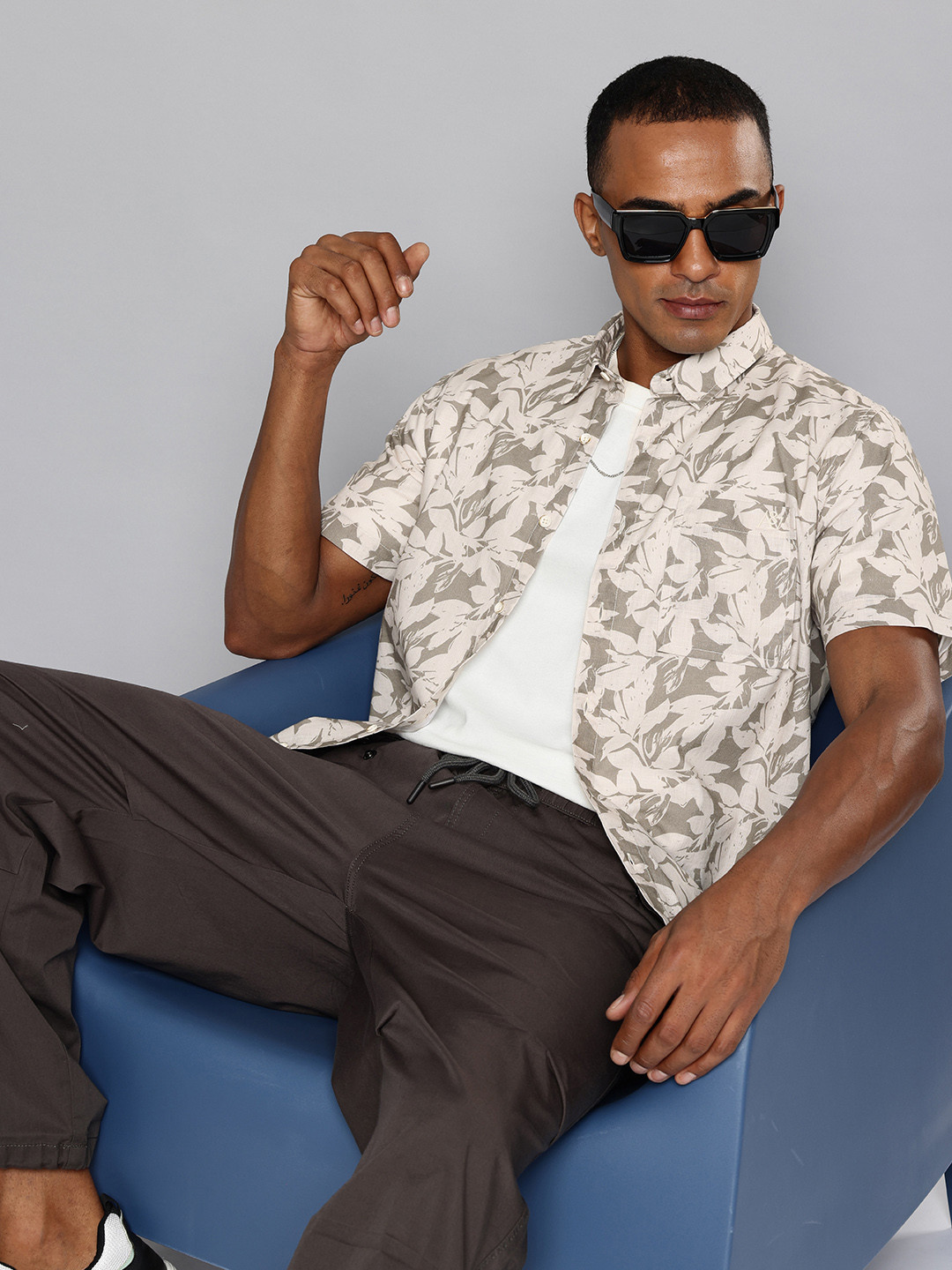 Aeropostale Pure Cotton Tropical Printed Casual Shirt