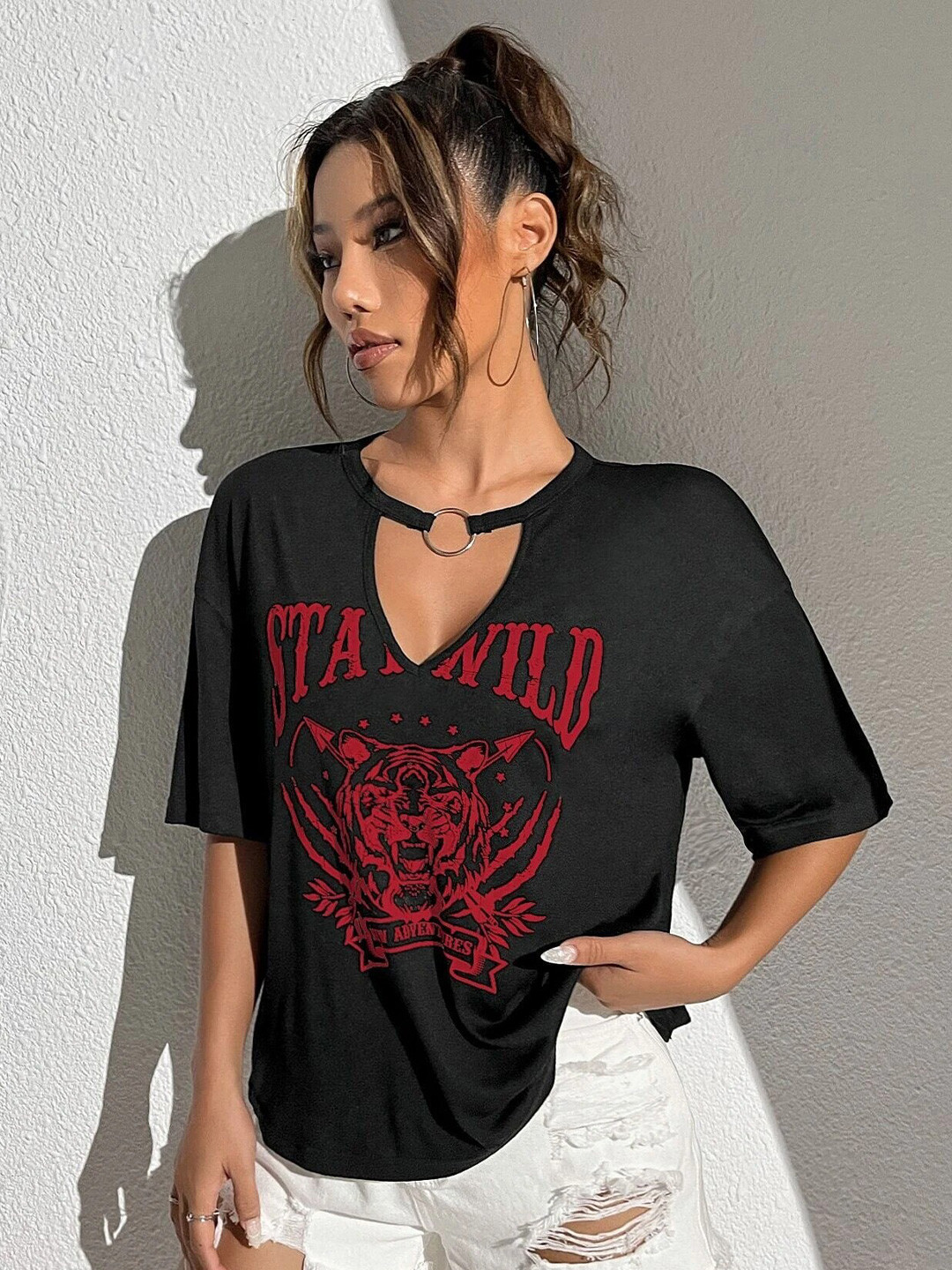 Stylecast X Slyck Graphic Print Keyhole Neck Cotton Top