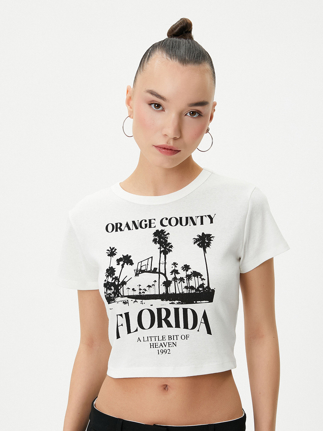 Koton People & Places Printed Cotton Regular Fit Crop T-shirt