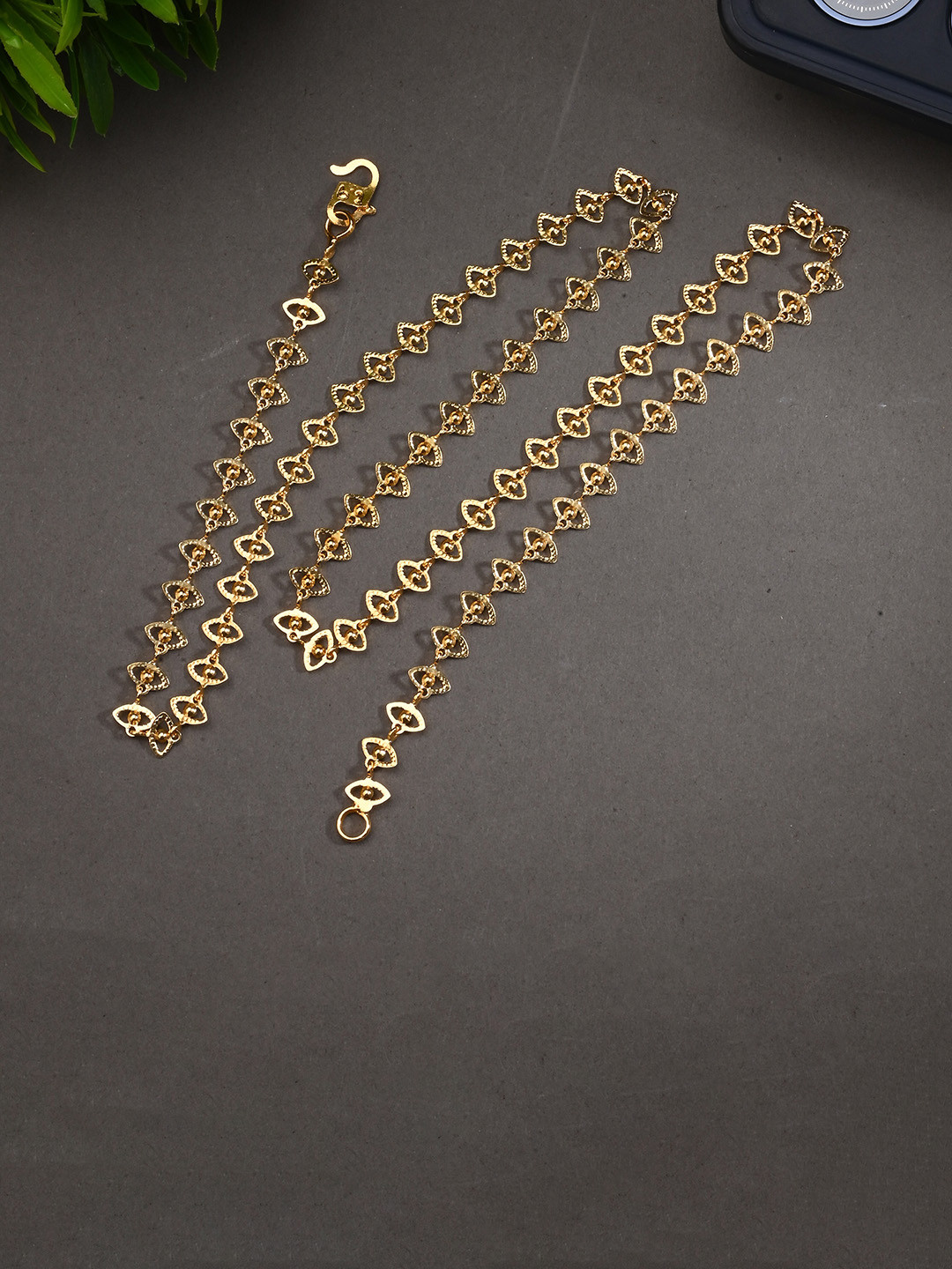 AanyaCentric Set Of 2 Gold-Plated Neckalace With Silver-Plated Anklet