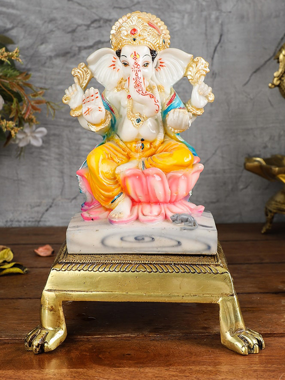 Two Moustaches Yellow Durable Lion Pillar Design Swastika Engraved Chowki