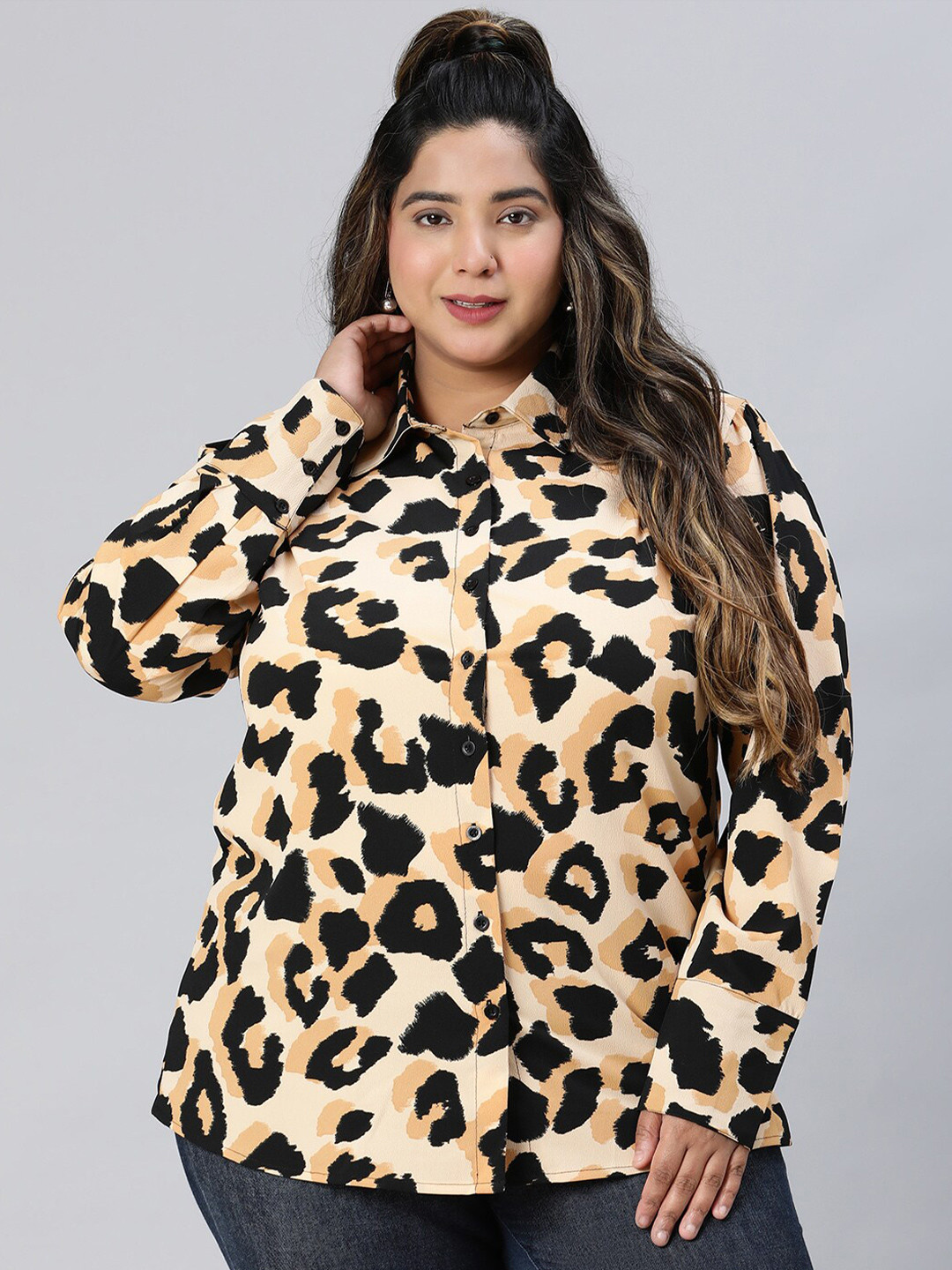 Oxolloxo Plus Size Relaxed Fit Animal Printed Wrinkle Free Collared Long Sleeves Shirt