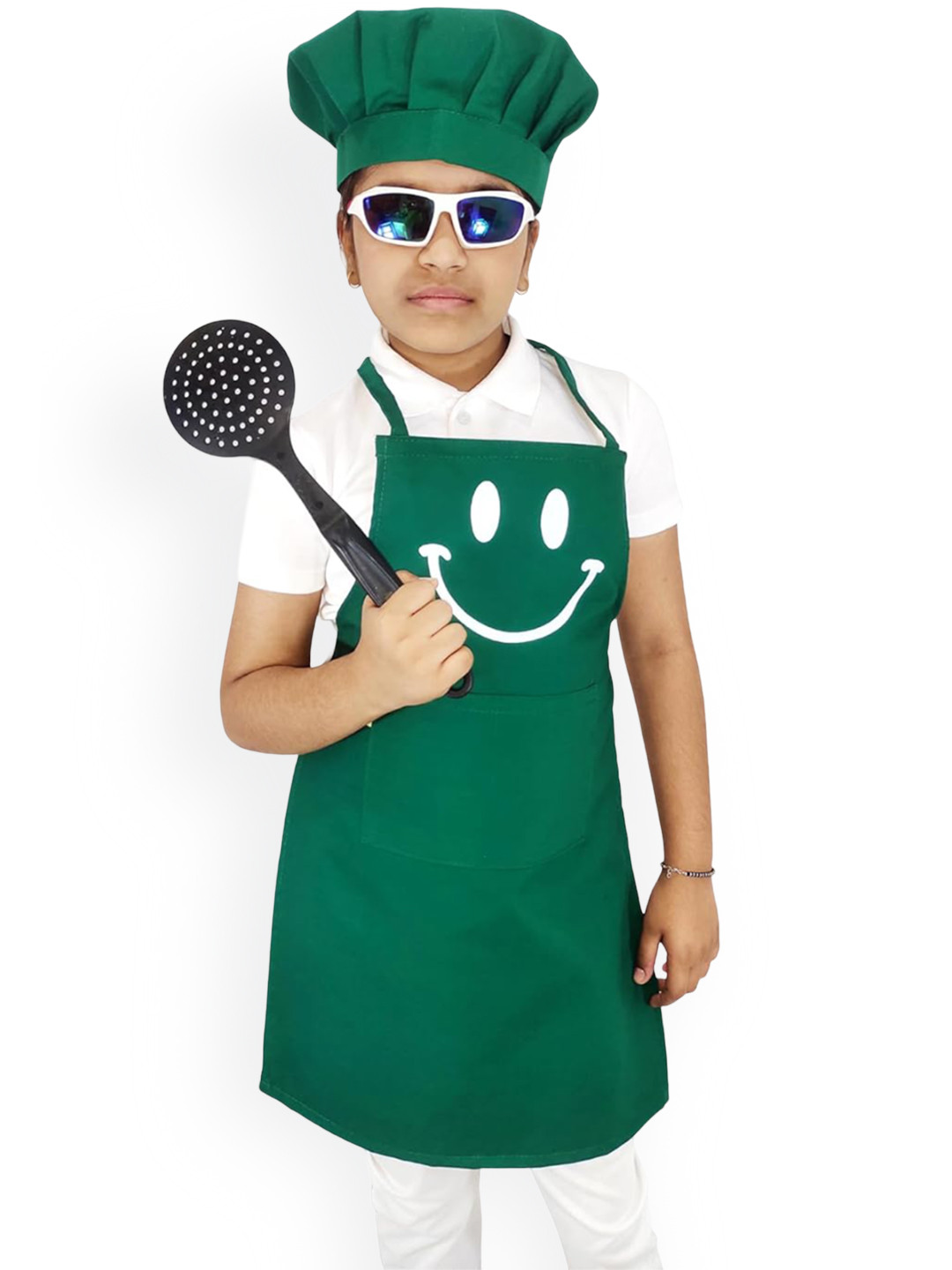 SWITCHON Kids Green & White 1 Pieces Smiley Printed Waterproof Kitchen Apron With Cap