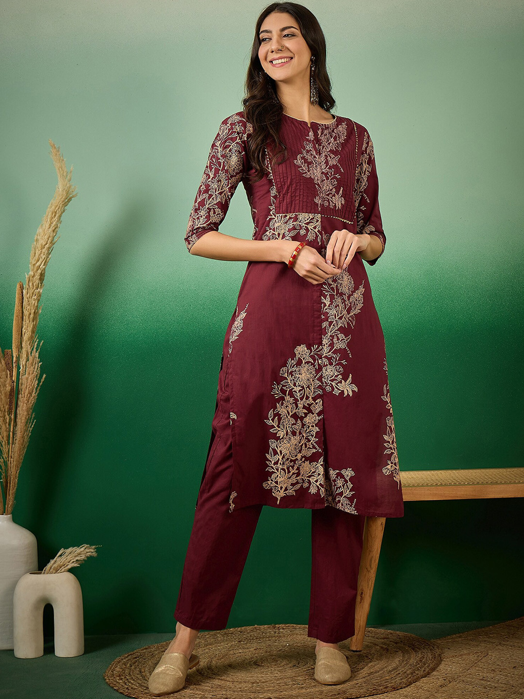 Vastramyaa Floral Printed Regular Gotta Patti Pure Cotton Kurta with Trousers