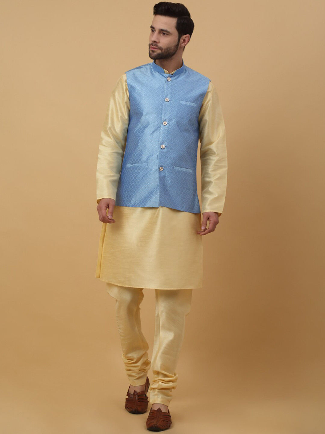 KRAFT INDIA Mandarin Collar Long Sleeves Regular Kurta With Churidar & Jacket