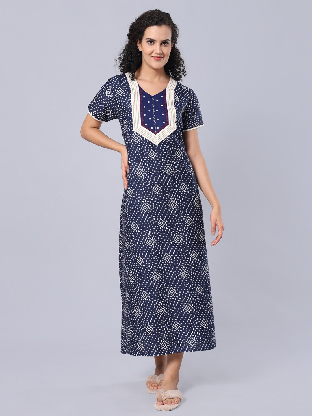 evolove Geometric Motifs Printed Pure Cotton Maxi Nightdress