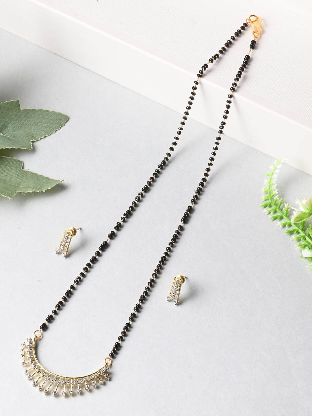 AanyaCentric Beaded Mangalsutra Anklet & Earring Set