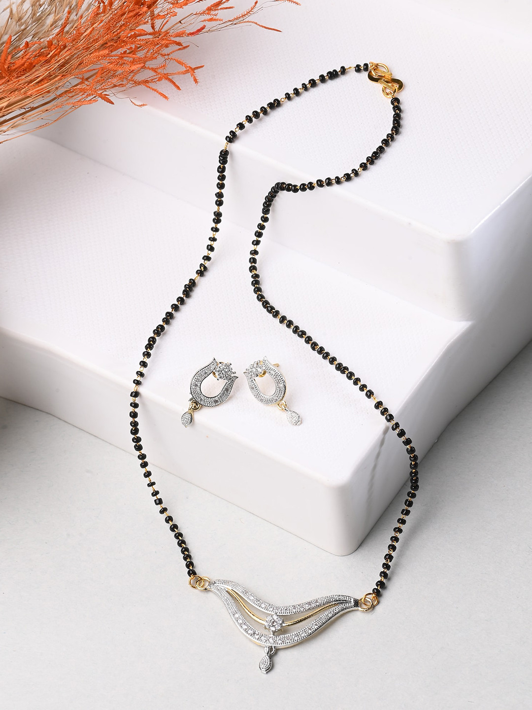 AanyaCentric Gold-plated Mangalsutra Pendant Earring Set & Silver Plated Anklet