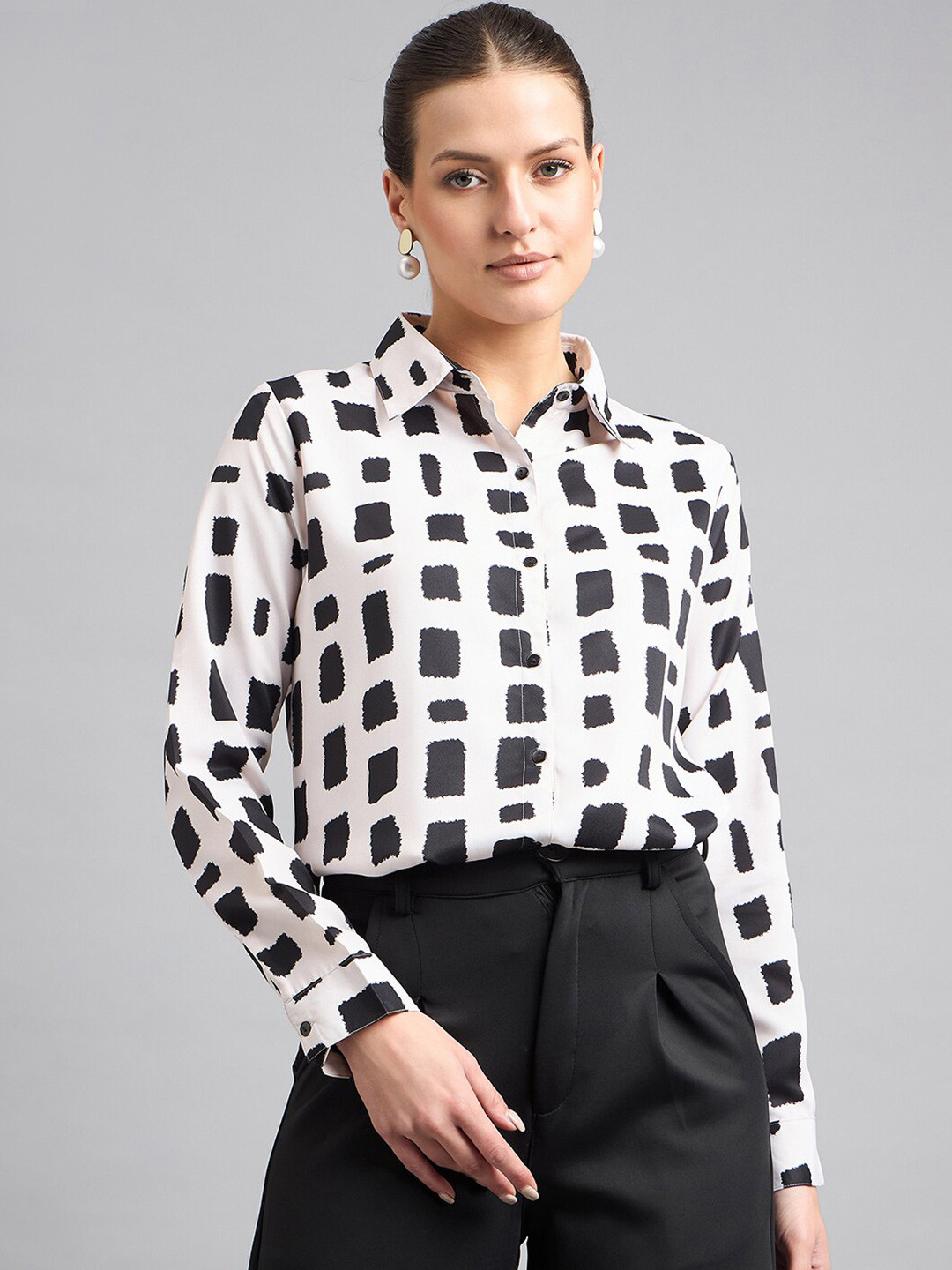 Style Quotient Gingham Checked Spread Collar Casual Shirt