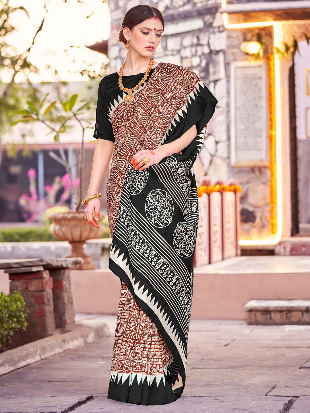 Saree mall Geometric Printed Art Silk Bagh Sarees