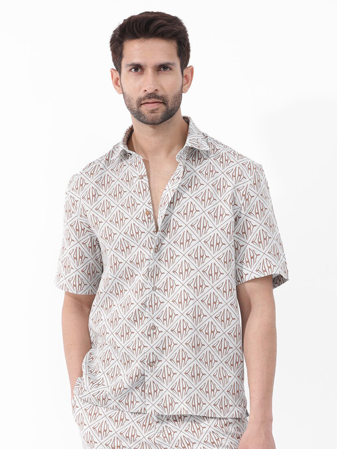 RARE RABBIT Men Rarum Boxy Floral Opaque Printed Shirt