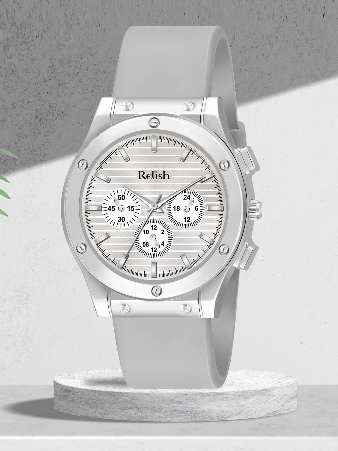 Relish Men Silicone Strap Analogue Watch RE-NSSW512