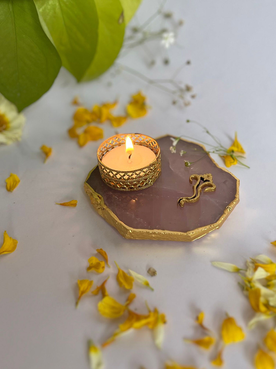 HOMEARTE Pink and GoldToned Tea Light Candle Holder