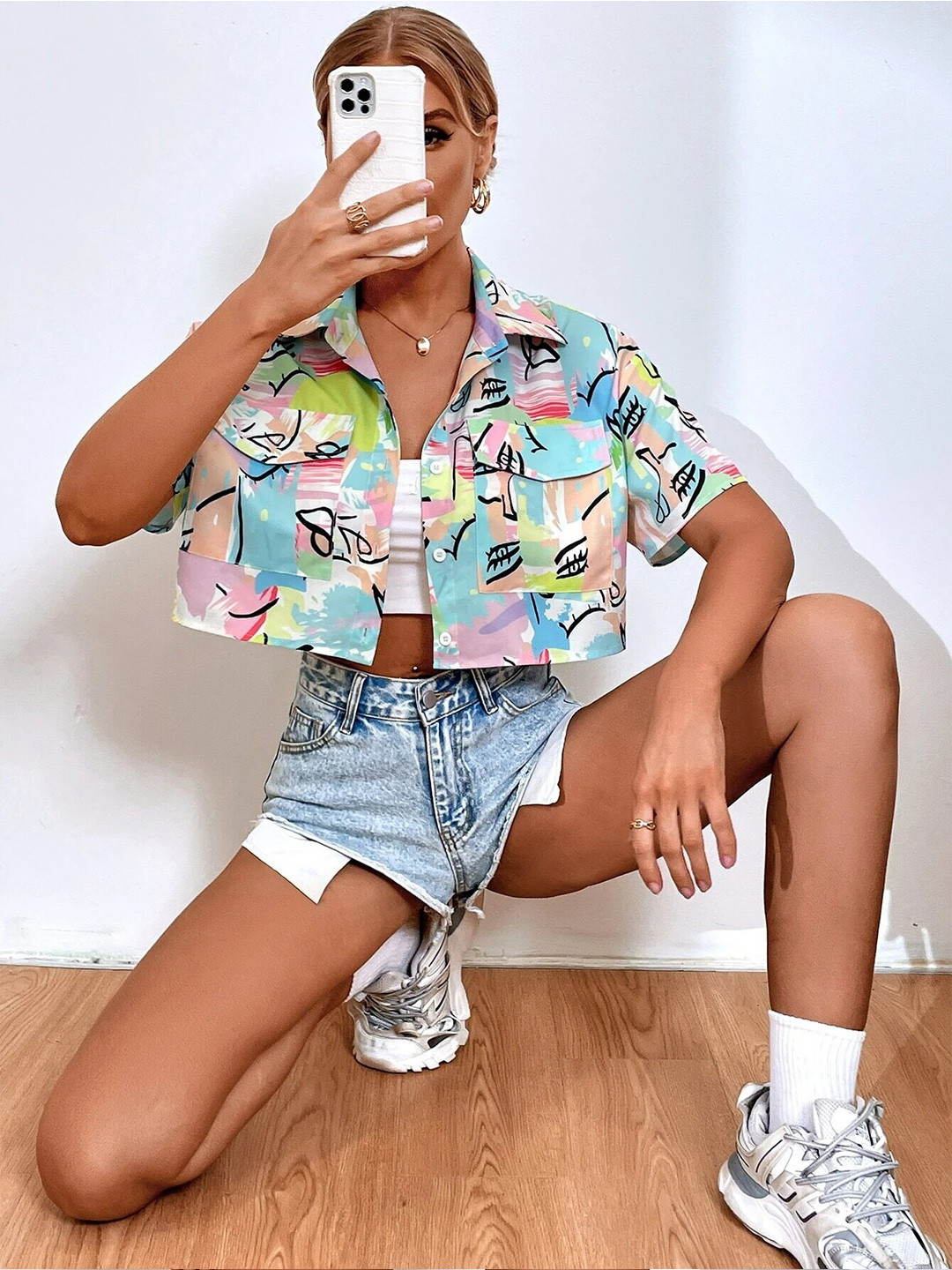 Stylecast X Slyck Abstract Print Shirt Collar Crop Top