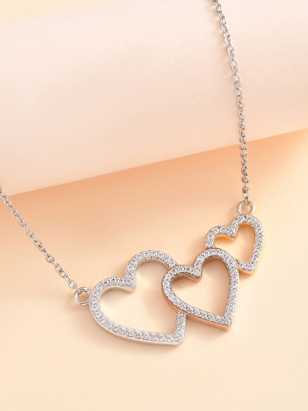 Ornate Jewels 925 Sterling silver Interlocking Hearts Necklace