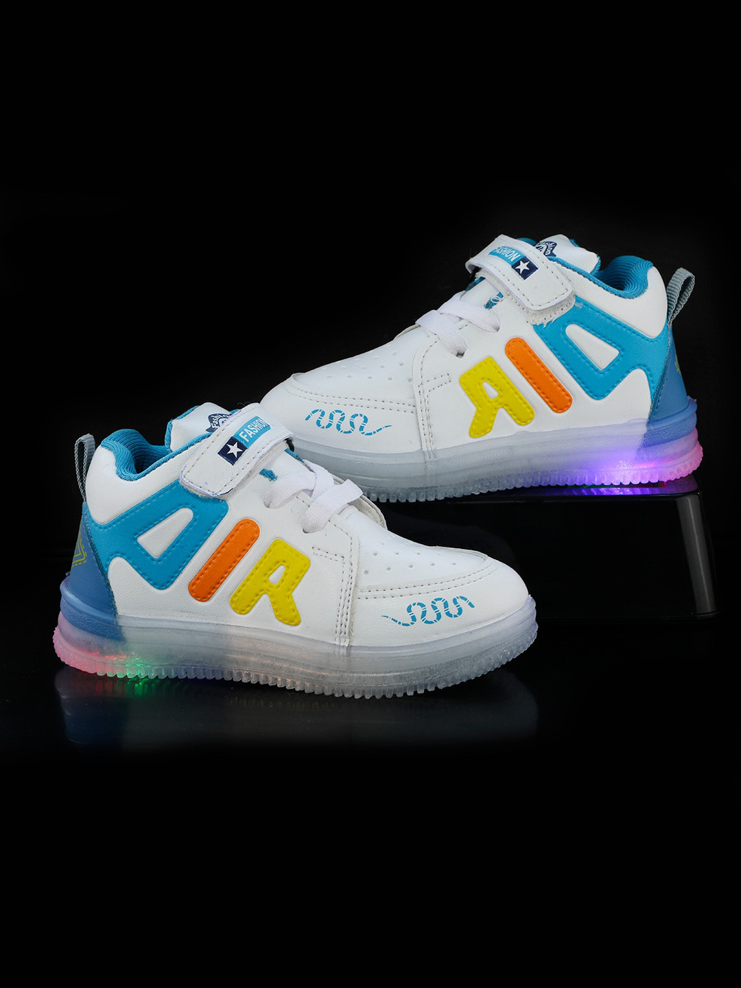 PASSION PETALS Kids Printed LED Lightweight Canvas Lace-Up Sneakers
