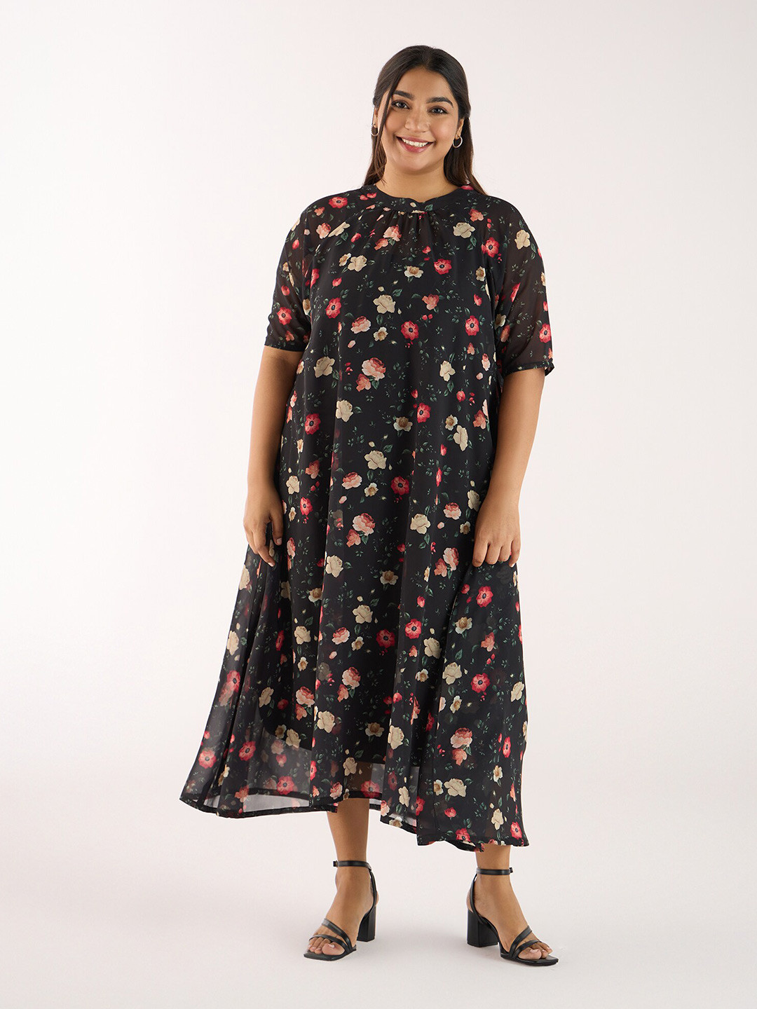 Big Hello - The Plus Life Floral Printed Maxi Longline Top