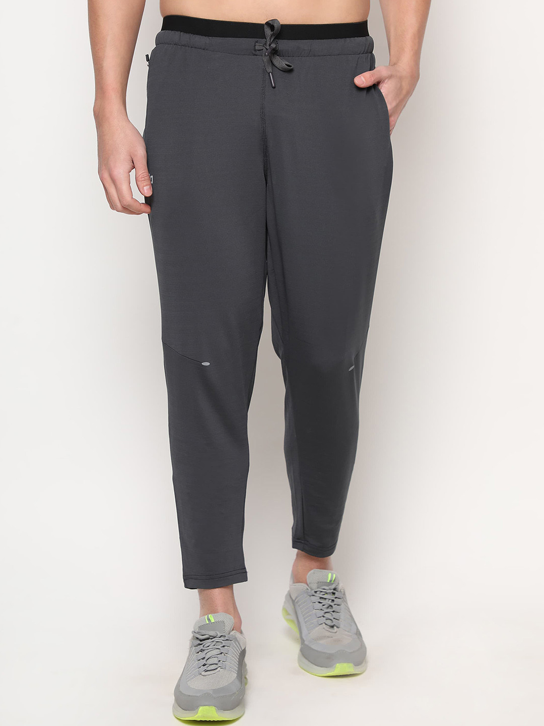 DIDA Men Comfort Fit Dry-Fit Training Track Pants