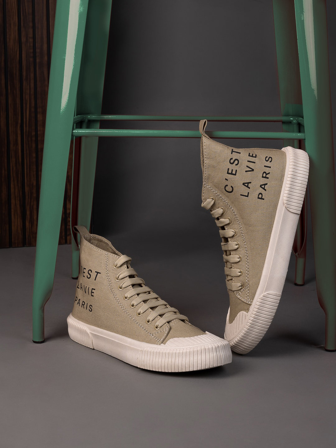 Styli Men High Top Canvas Slogan Print Casual Shoes