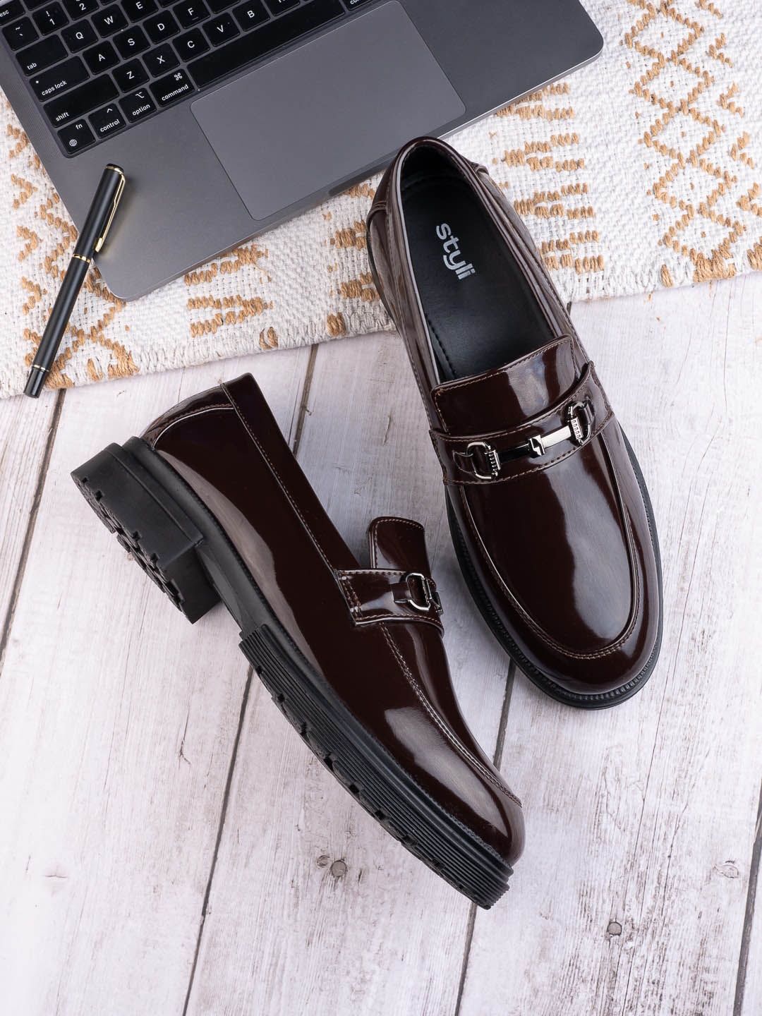Mens chunky loafers deals