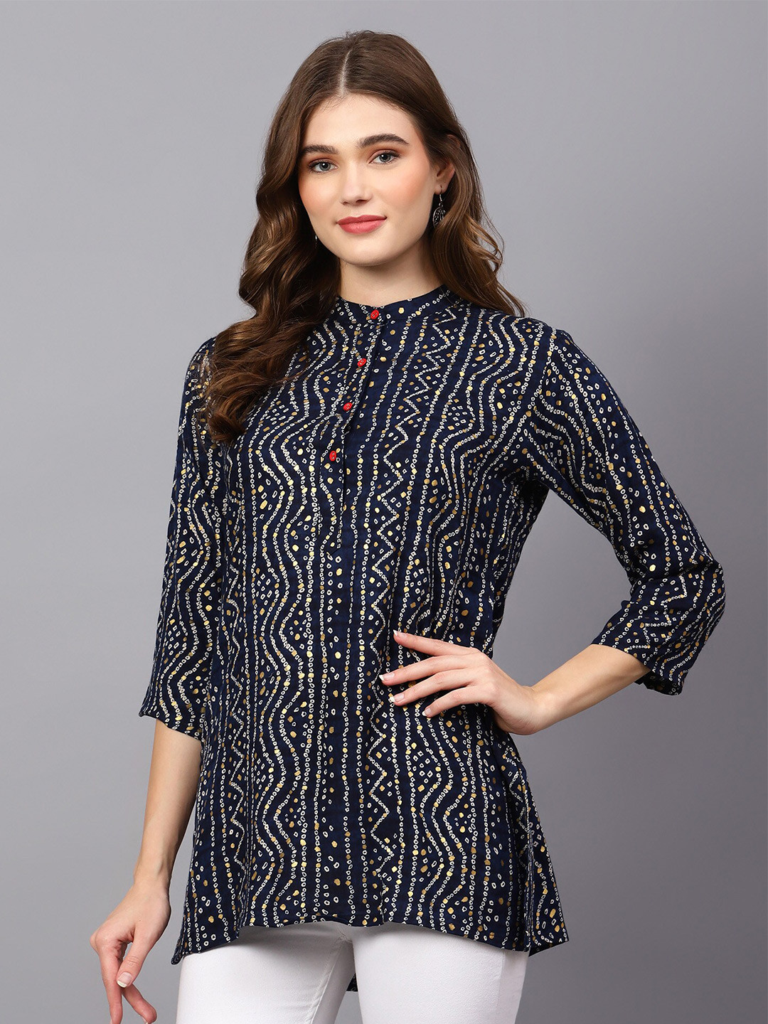 Indietoga Women Bandhani Print Mandarin Collar Ethnic Rayon Longline Top with Pockets