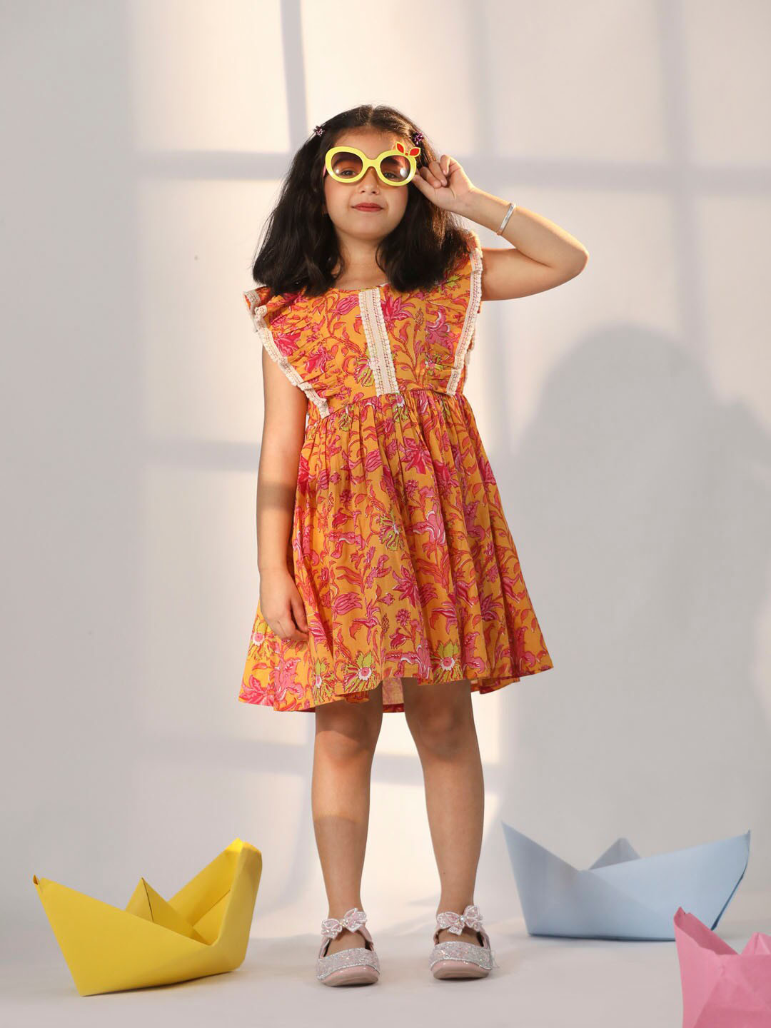 VASTRAMAY Girls Floral Printed Batwing Sleeves Lace Inserts Fit & Flare Dress