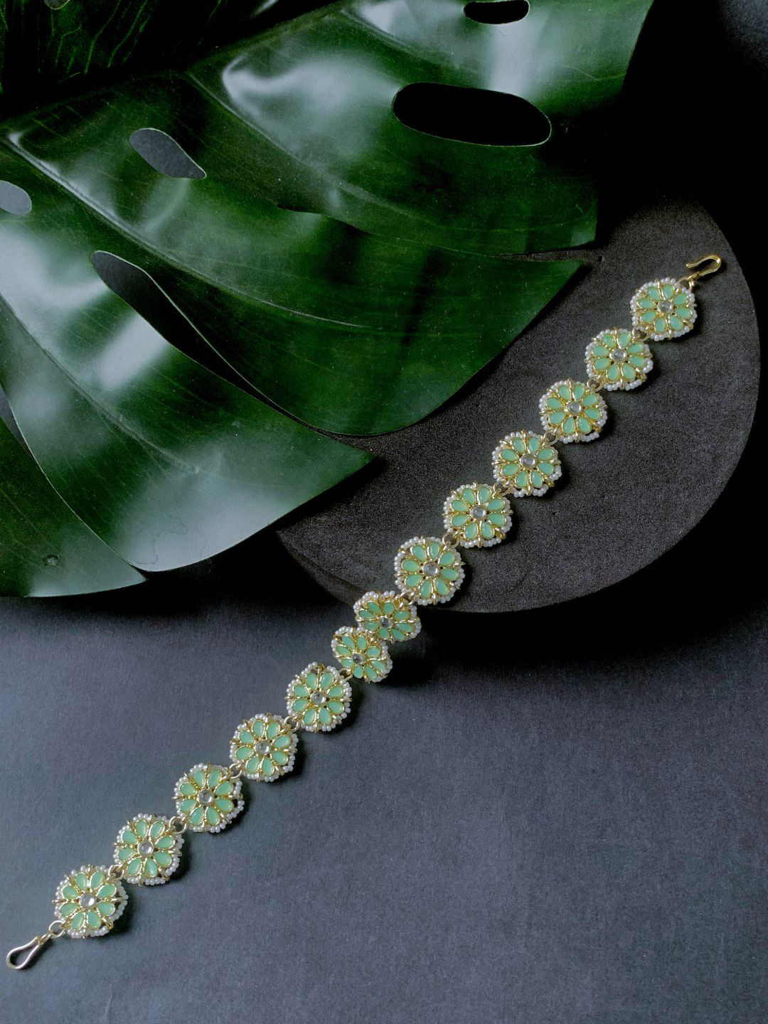 I Jewels Gold-Plated Sheeshphool Head Jewellery