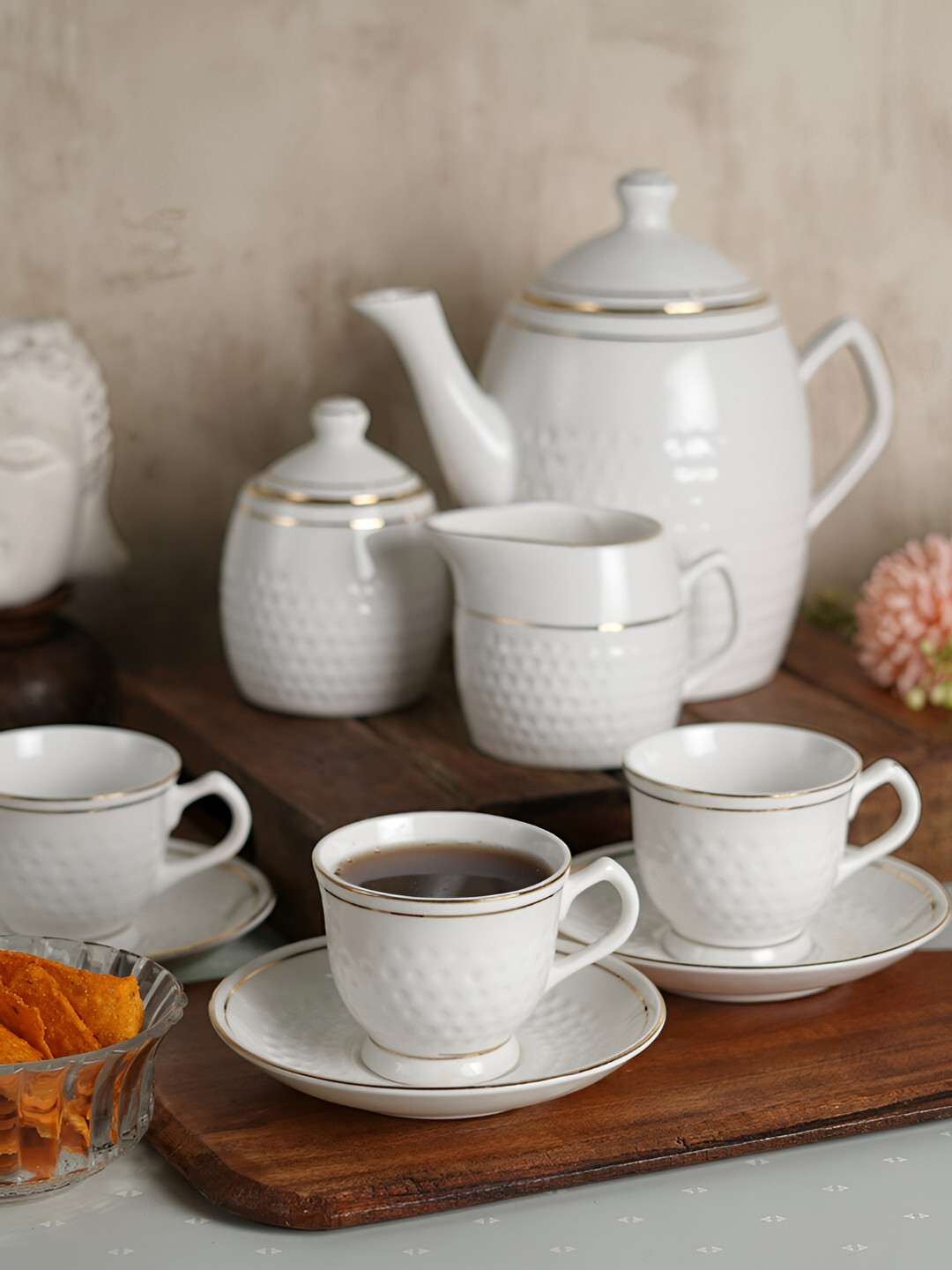 CDI White & Gold-Toned 15 Pieces Textured Bone China Glossy Kettle Set