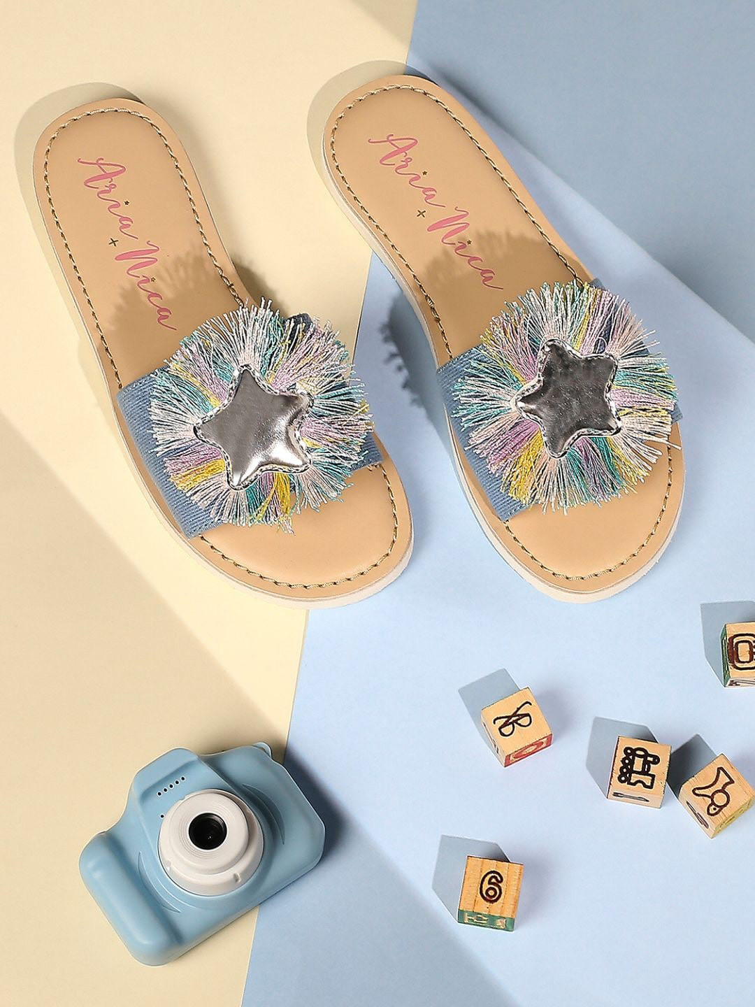 Aria Nica Girls Textured Open Toe Flats