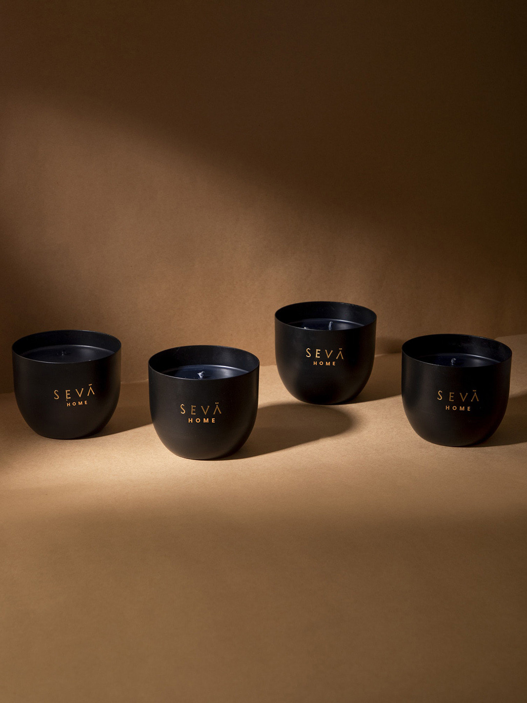 Seva Home Set of 4 Noir Heirloom Scented Candles Gift Hamper