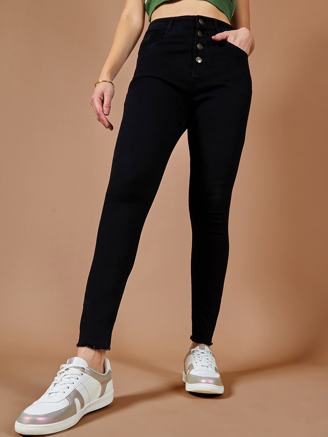 DOLCE CRUDO Women Black Mid Rise Skinny Fit High-Rise Stretchable Jeans