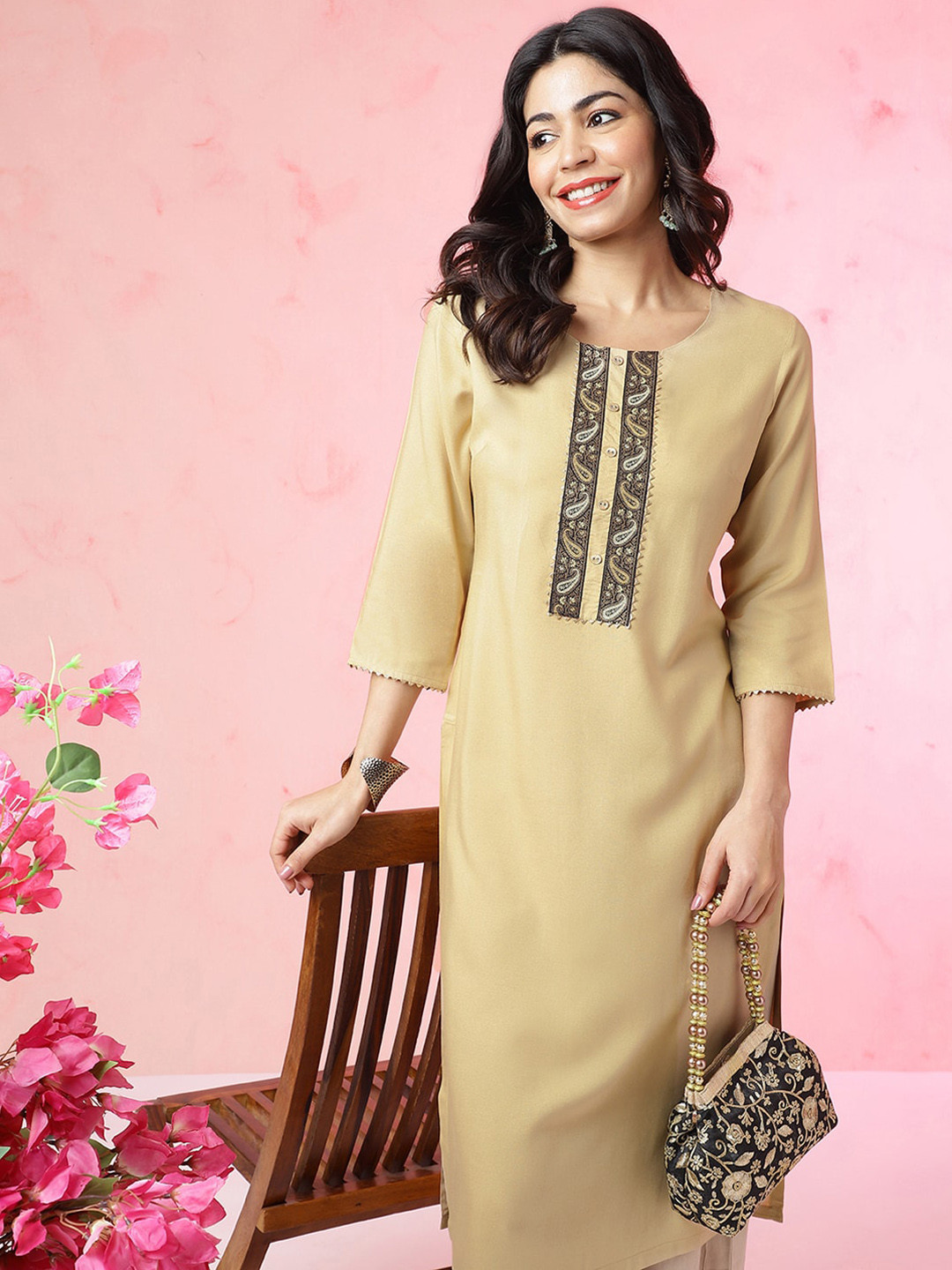 Anouk Woven Neck Design Kurta