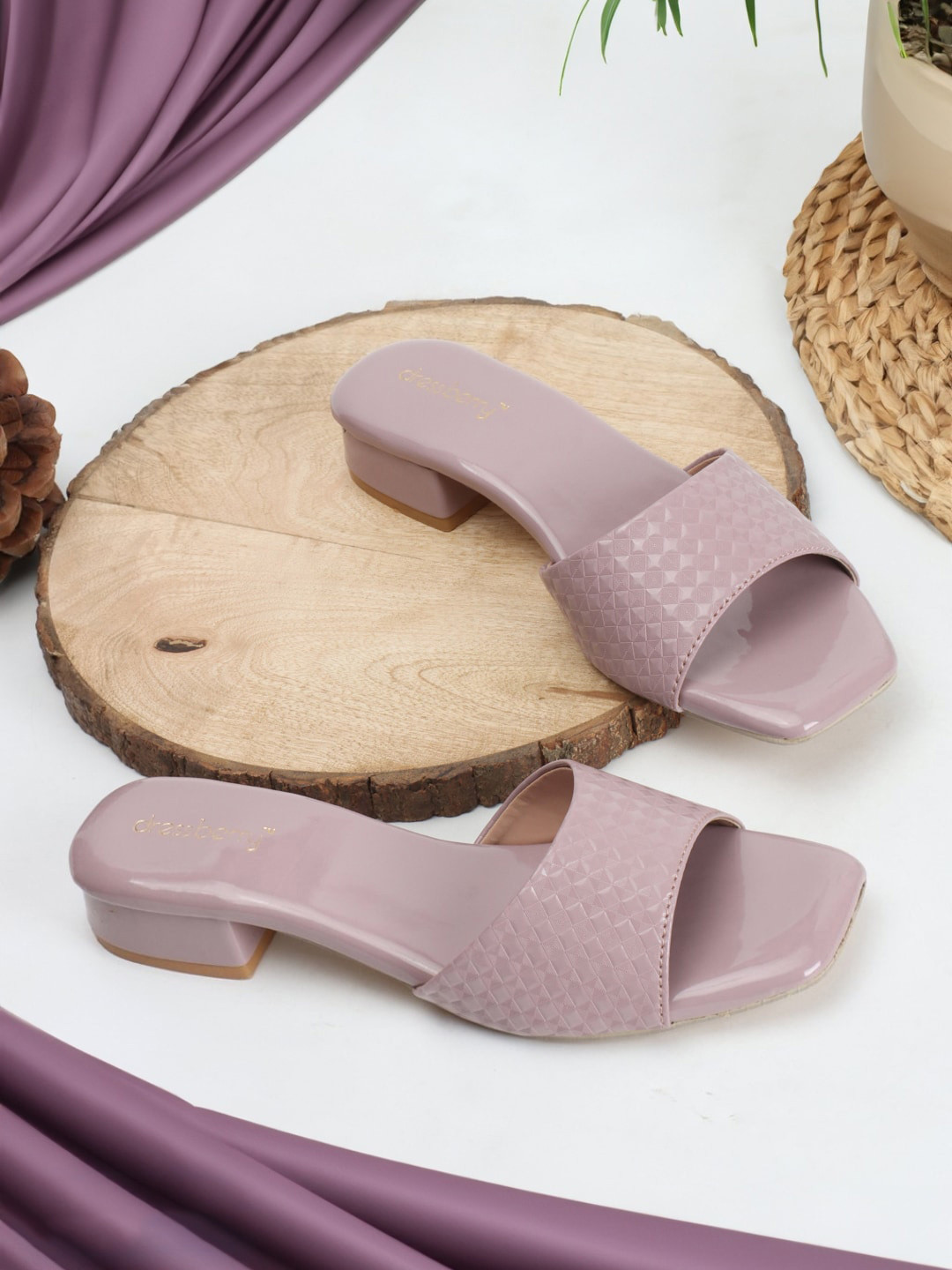 DressBerry Mauve Textured Block Heels