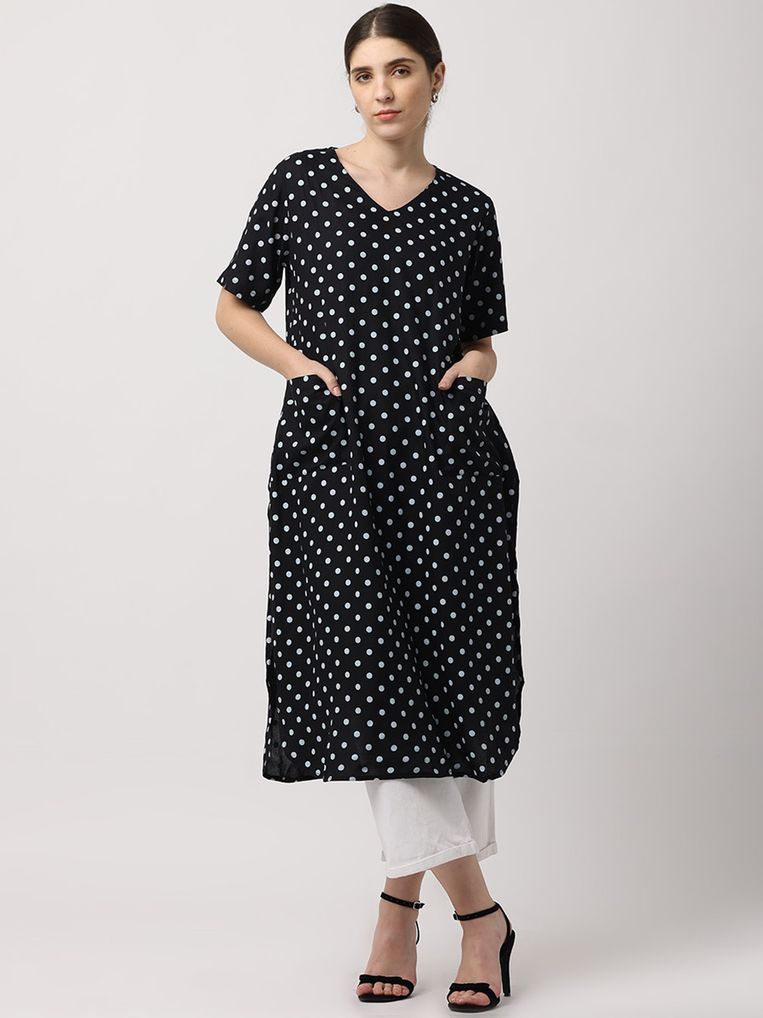 BLACK & BLAH BLAH Relaxed Fit Polka Dot Front Pocket Pure Cotton Monochrome Kurta