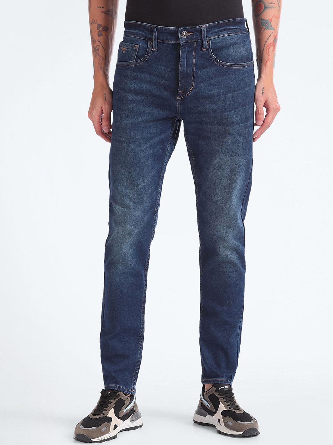 Flying Machine Men Tapered Fit Low Distress Heavy Fade Stone Wash Stretchable Jeans