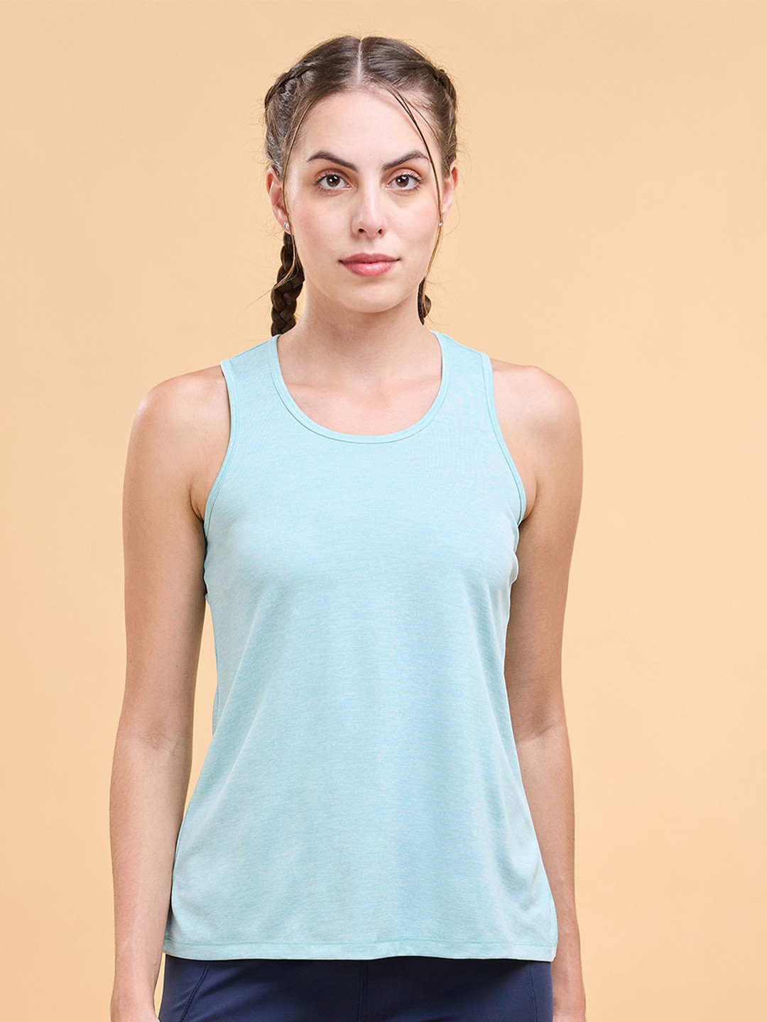 Enamor Sleeveless Dry Fit Slim Fit T-shirt