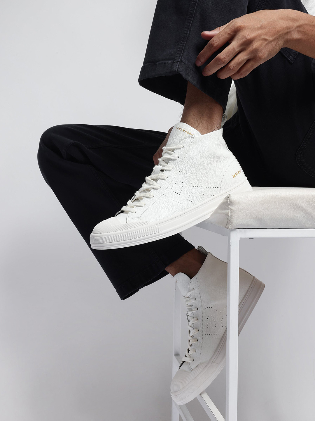 RARE RABBIT Men Sauron Hi Pro Leather High-Top Sneakers