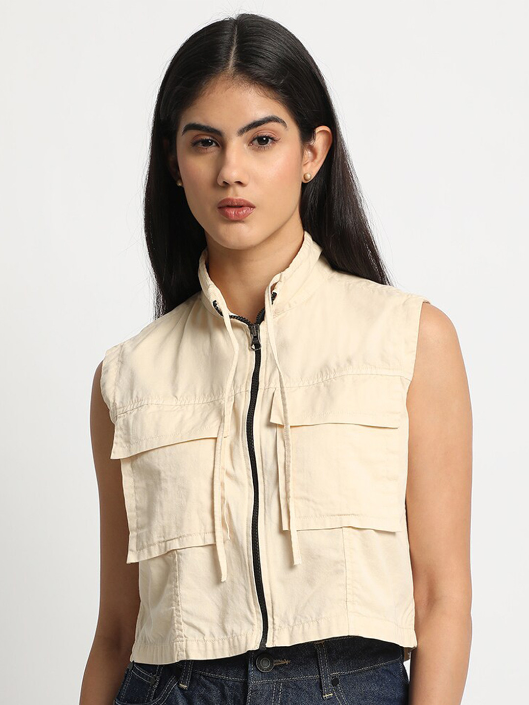 Bene Kleed High Neck Cotton Crop Shirt style top