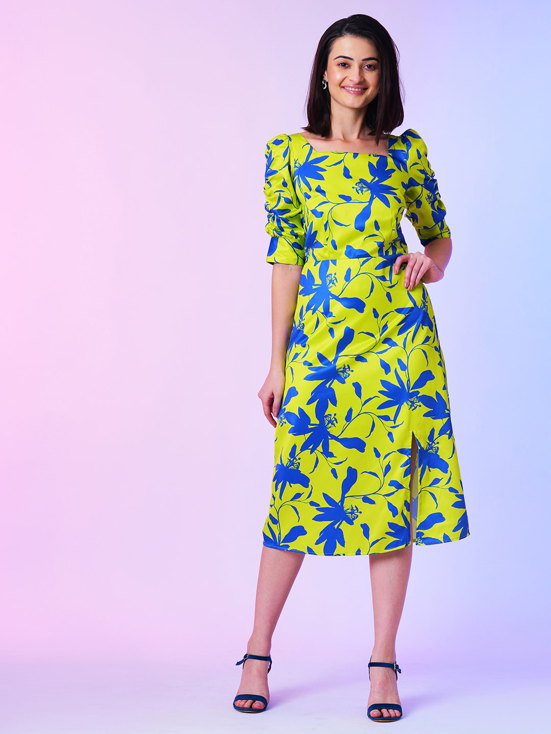 Globus Green Floral Printed Square Neck Smocked Ruched Sleeves Satin Sheath Midi Dress