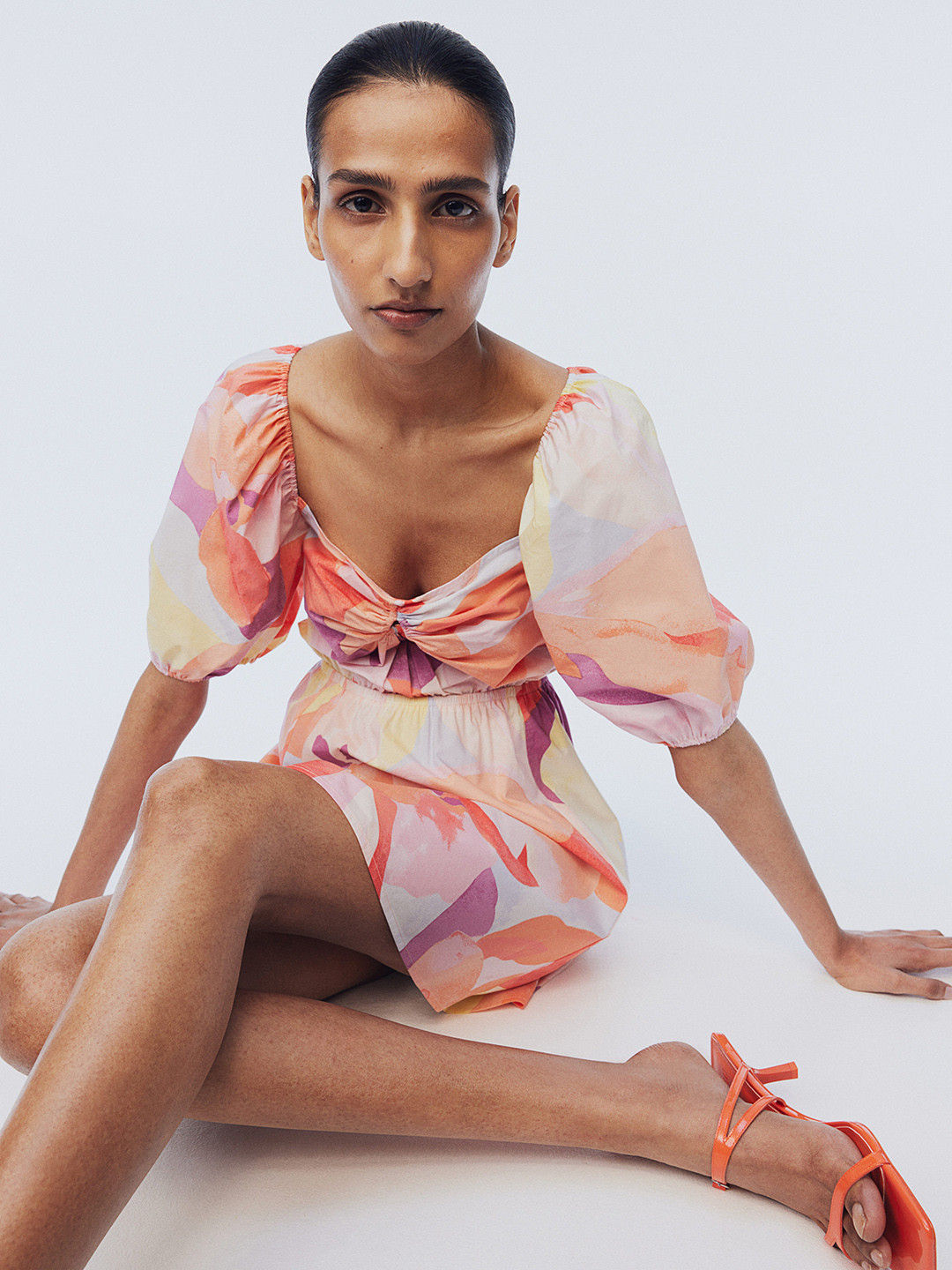 H&M Sweetheart-Neck Poplin Dress