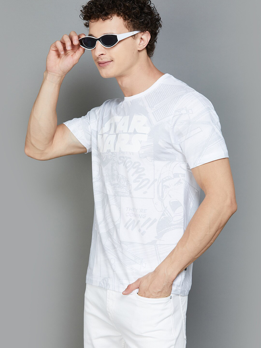 Fame Forever by Lifestyle Men Typography Starwars Printed V-Neck Pockets T-shirt