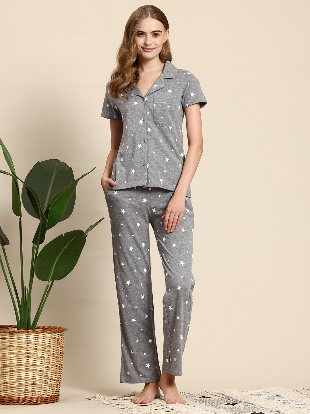 Mast & Harbour Women Printed Pyjama Set with Pouch
