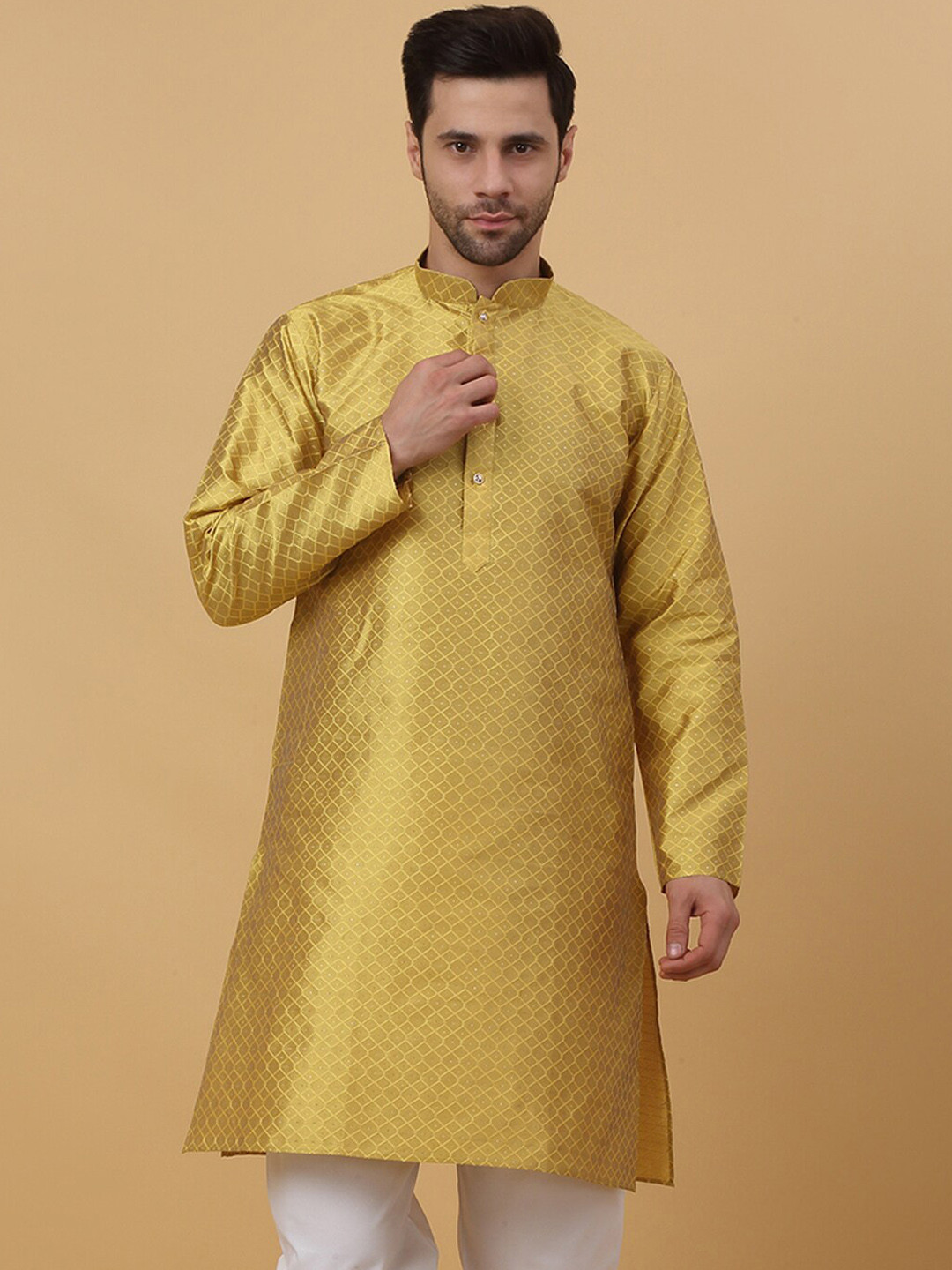 KRAFT INDIA Men Thread Work Jacquard Kurta