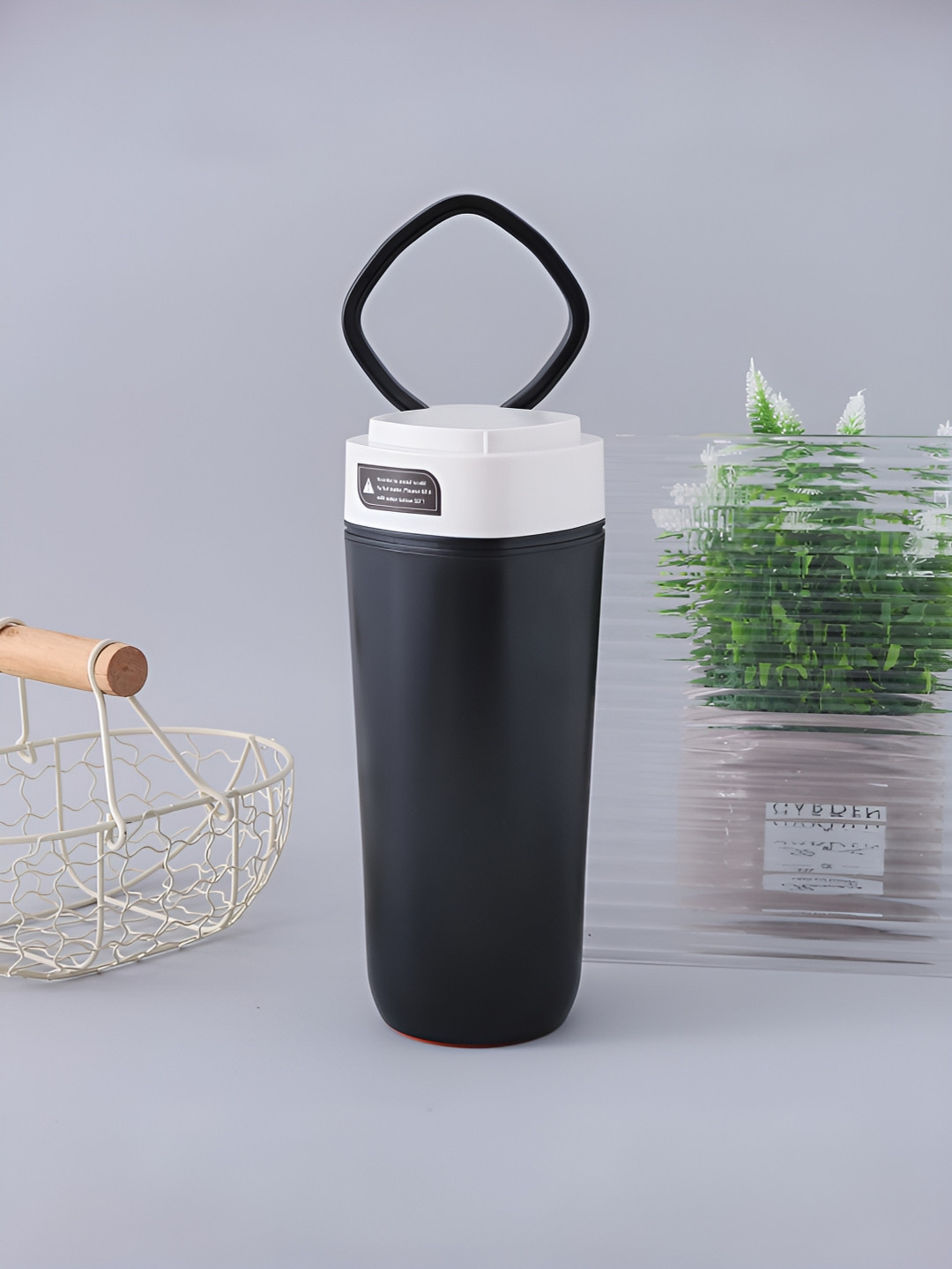 UMAI Black Stainless Steel Carrying Loop Tumbler - 480ml
