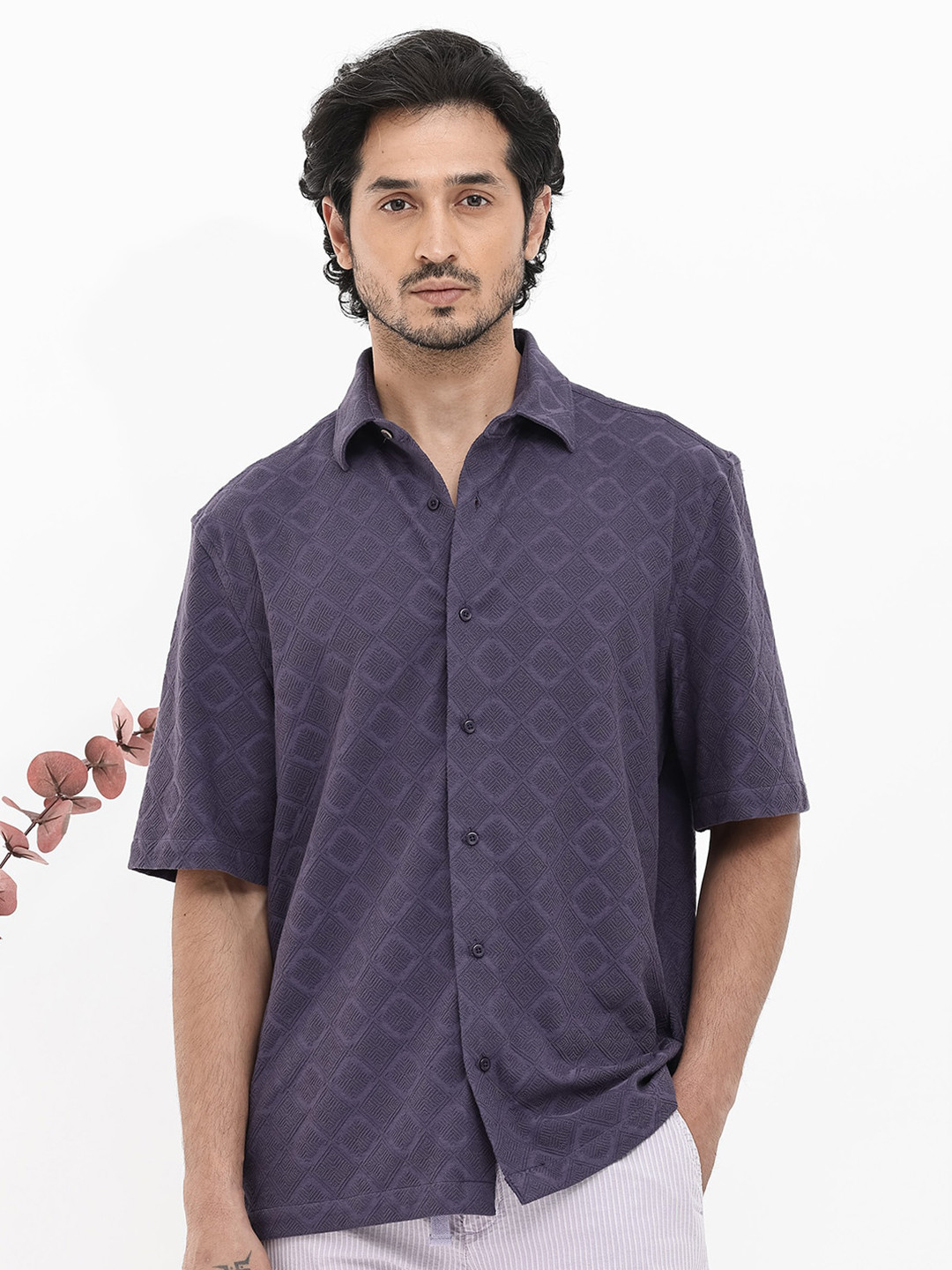 RARE RABBIT Men Ryker Boxy Spread Collar Shirt