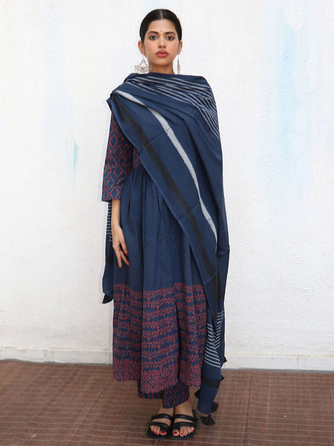 Chidiyaa Meredith Striped Block Print Pure Cotton Dupatta