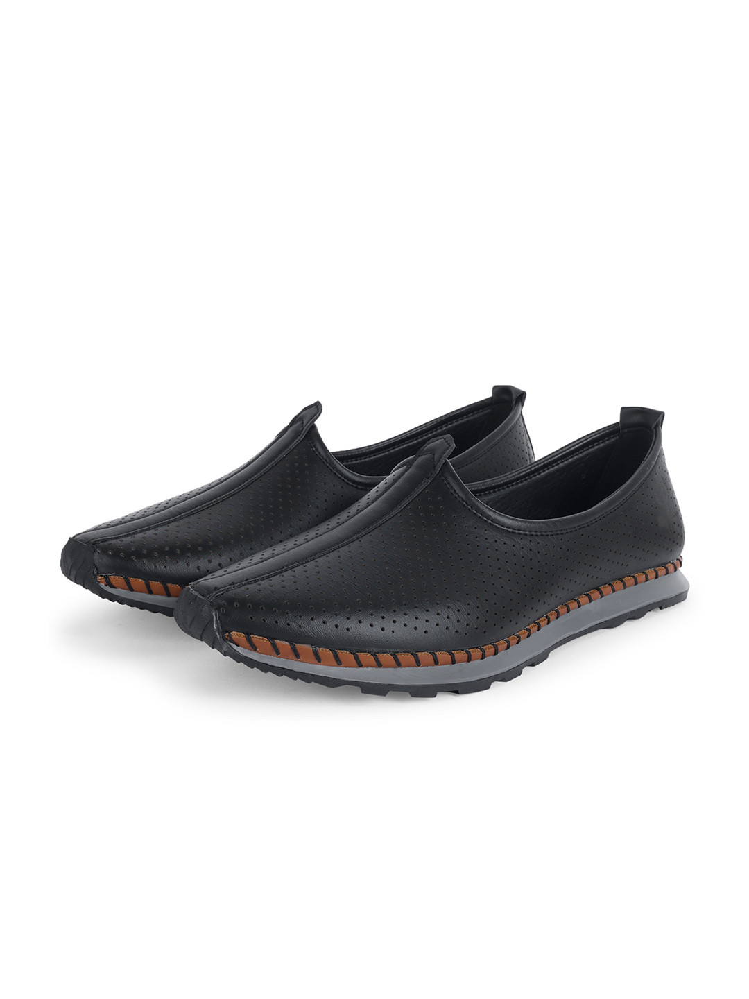 Big Boon Men Round Toe Lightweight Mojaris